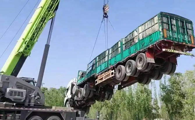 临洮道路脱困救援案例